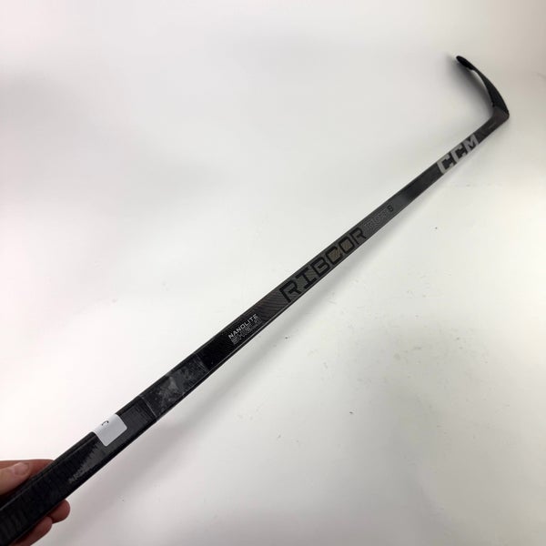 Repaired Right Handed CCM Trigger 8 Pro | 75 Flex - Grip - Custom Curve - #J411