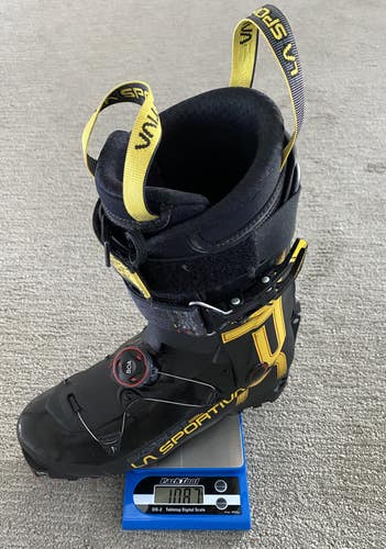 La Sportiva Skorpius CRII Carbon AT boot size 25.5