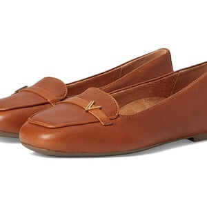 Vionic Hayes Flats Women's US 6.5 Brown Leather Square Toe Loafer Shoes HAWK1876