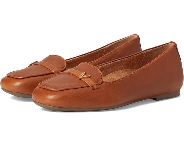 Vionic Hayes Flats Women's US 6.5 Brown Leather Square Toe Loafer Shoes HAWK1876
