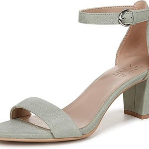 Naturalizer Vera Strappy Women's US 7.5 Pistachio Green Leather Sandals HAWK2132