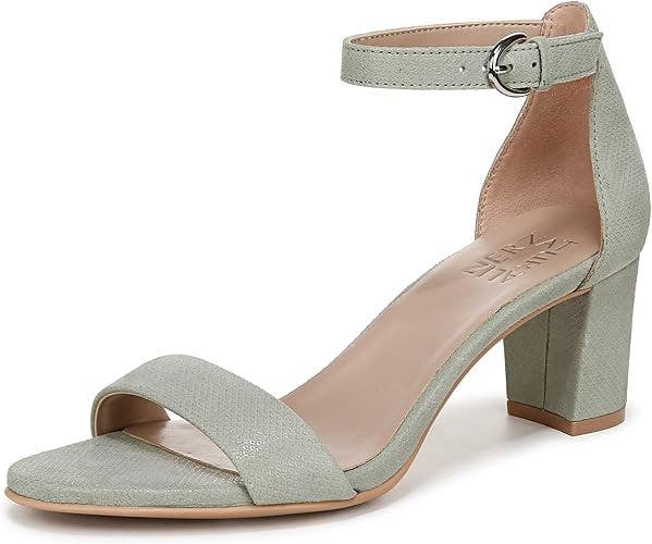 Naturalizer Vera Strappy Women's US 7.5 Pistachio Green Leather Sandals HAWK2132