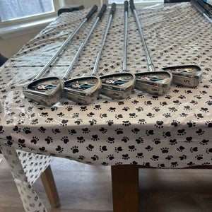 2016 Callaway XR OS Callaway XR OS set of 5 irons come with 5,6,8,9,PW speedstep 80 shaft R-flex rig