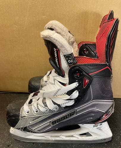 Used Bauer Vapor X Velocity Hockey Skates 2.5D