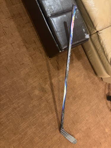 Senior Bauer Vapor FlyLite Left Hand Hockey Stick P28 70 Flex (Used)