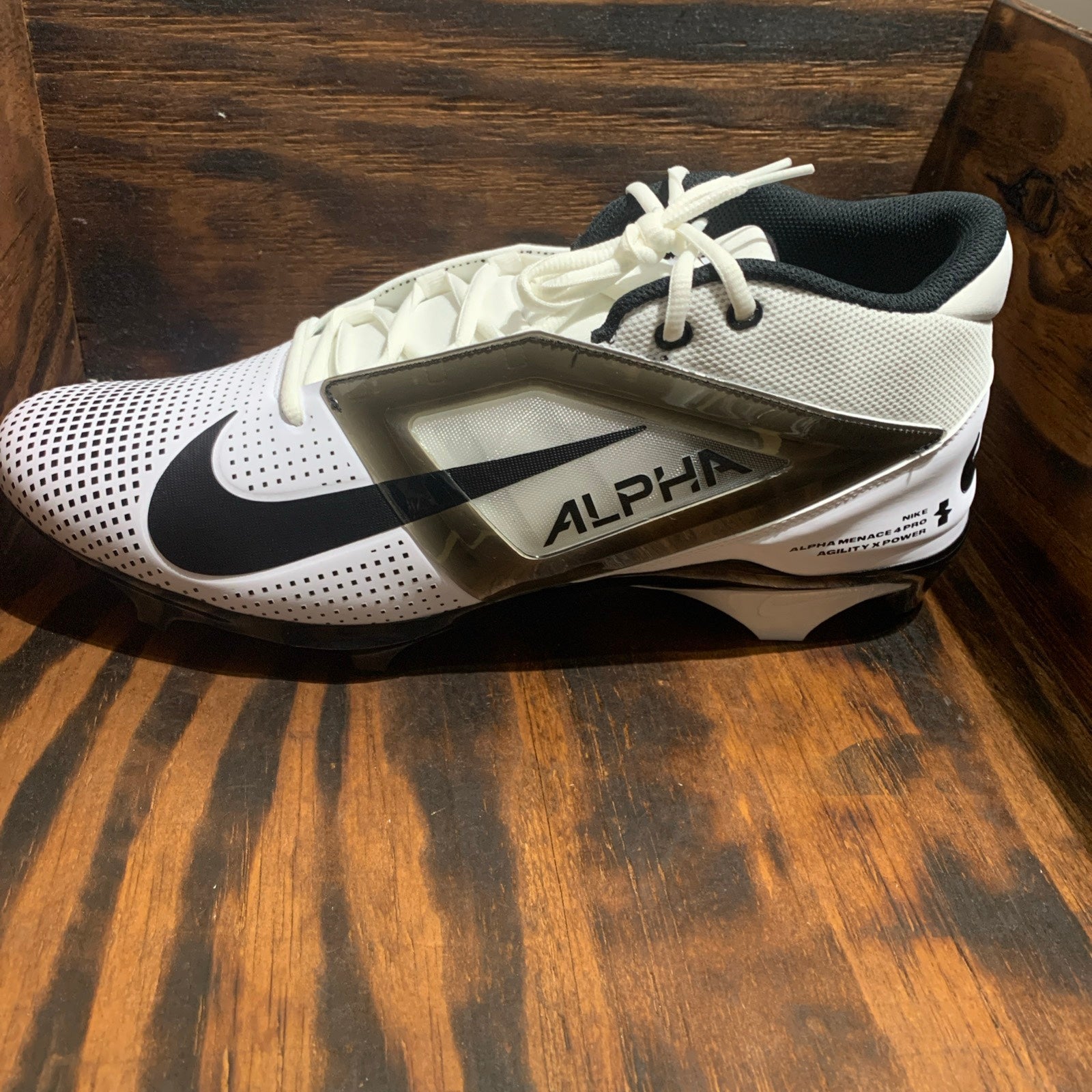 Nike Alpha Menace 4 Agility X Power Mens Size 16 Black/White Football Cleats Nike Alpha Menace 4 Varsity Football Cleat main image 4