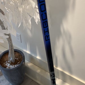 ccm pro stock ribcor 65 flex intermediate great deal(New)