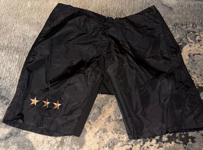 Size Large Pro Stock Washington Capitals Reverse Retro CCM PP10 Girdle/Pant Shell Black #15