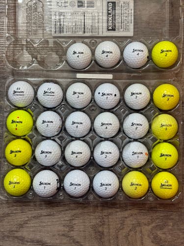 28 Srixon Q-Star/Q-Star Tour Golf Balls - 5A/4A Condition