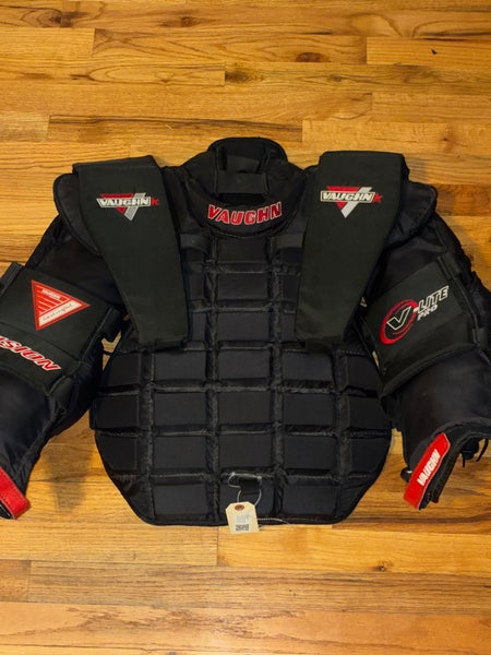 Intermediate Large Vaughn Vision V-Lite Pro Goalie Chest Protector (New)