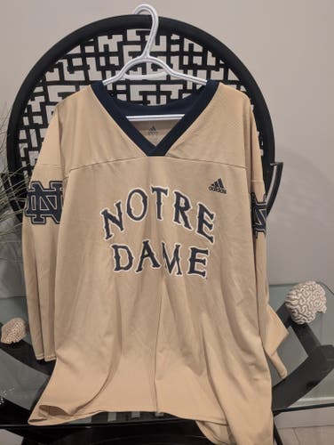 Notre Dame Team Hockey Jersey XL Men's Adidas Jersey (New)