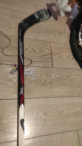 NIKE Bauer Vapor XXXX Right Handed Hockey Stick P91 85 Flex Pro Stock (Used)