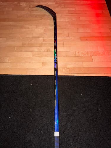 Intermediate Bauer Nexus Sync Right Handed Hockey Stick P92M 65 Flex (Used)