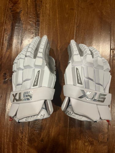 STX Surgeon RZR2 Lacrosse Gloves Extra Large (like new)