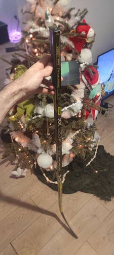 Bauer Vapor XX Right Handed Hockey Stick PM9 77 Flex INT