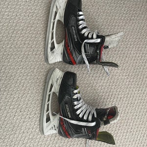 2019 Bauer Vapor X2.9 Hockey Skates Regular Width Size 4 (Used)