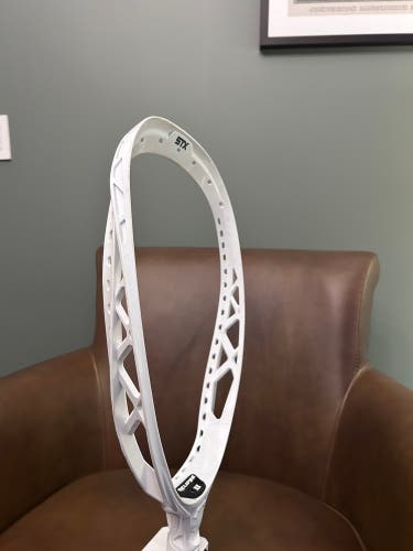 STX Eclipse 2 Unstrung Goalie Head (Lightly Used)