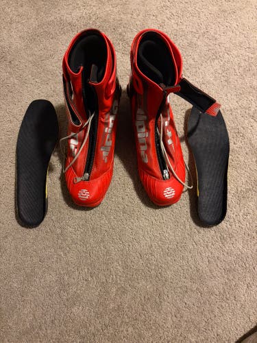 Alpina XC Skate Race Boot Size 44 (US 11)