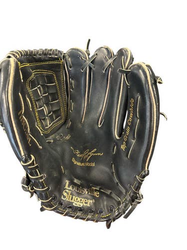 Used Louisville Slugger SIGNATURE SERIES BB/SB Glove RH Throw Black 10 1/2" 11863-S000025145