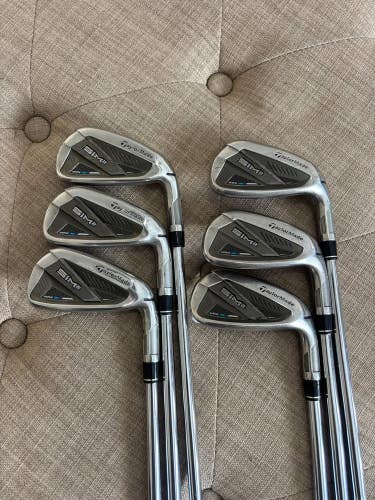 Taylormade SIM2 Max Iron Set 5-PW DG 120g S300 Stiff Flex +1/2 NICE