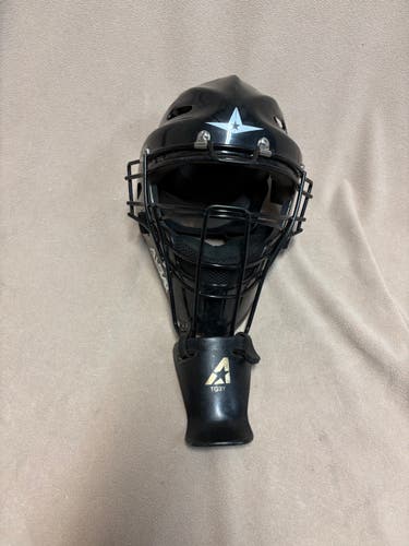 All Star Catcher's Mask 6 1/4-7 (Used)