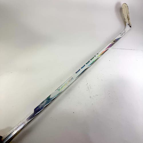 Repaired Left Handed Bauer White Proto R | P28 Curve - 70 Flex - Grip - #J802