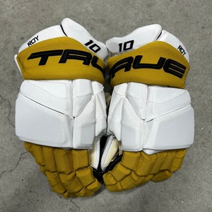 15” True Catalyst 9X Vegas Golden Knights Nicolas Roy Pro Stock Gloves Pro Stock (New) NHL