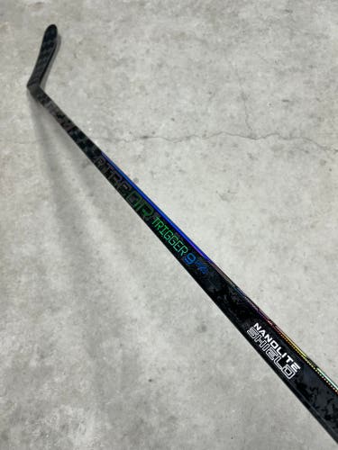 55 Flex P28 Senior CCM RibCor Trigger 9 Pro Right Hand Hockey Stick Pro Stock (New)