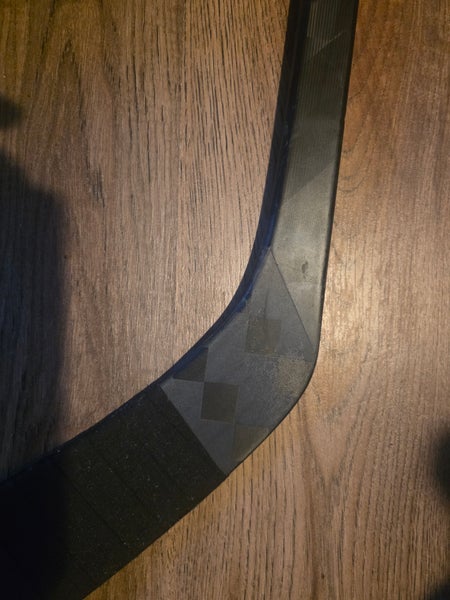 Senior CCM JetSpeed FT7 Pro Right Handed Hockey Stick P29 75 Flex (Used)