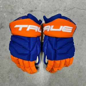 14” True Catalyst 9X Edmonton Oilers Pro Stock Gloves Pro Stock (New) NHL