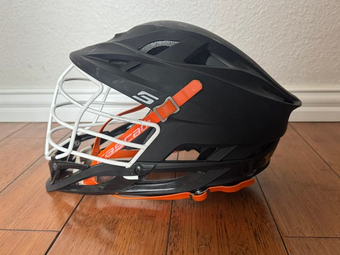 Cascade S Helmet.  Matte Black with Pearl White Facemask