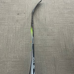 Senior Bauer Vapor Hyperlite 2 Left Hand Hockey Stick 70 Flex (New)