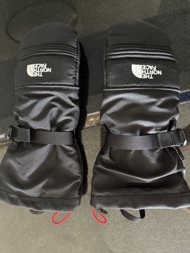 Black XS Adult Unisex The North Face Gloves (Used)
