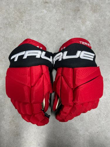 14” True Catalyst 9X New Jersey Devils Pro Stock Gloves Pro Stock (New) NHL