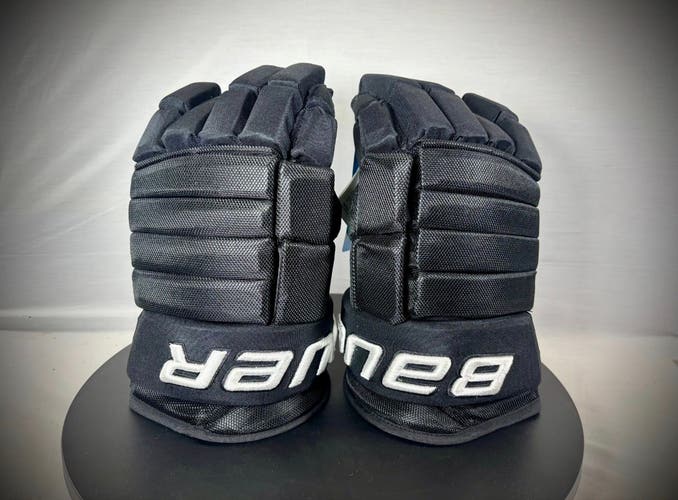 Black - Bauer 4 Roll Gloves 15" (Used)