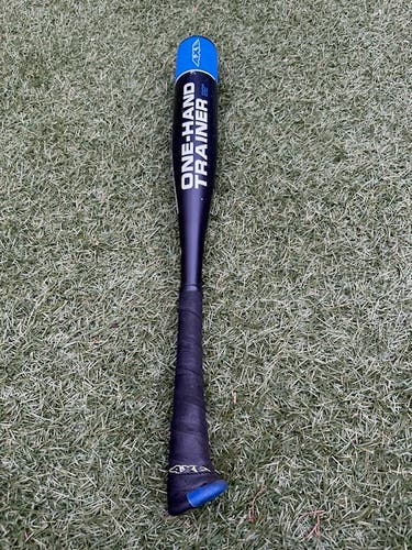 AXE One Handed Trainer Bat 15 oz 22" (Used)