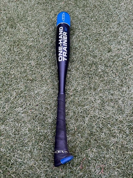 AXE One Handed Trainer Bat 15 oz 22" (Used)
