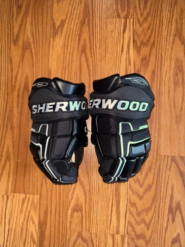 Used (great condition) size 12 Sher-Wood Code Encrypt 2 Gloves