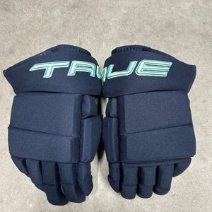 14” True Catalyst 9X Seattle Kraken Pro Stock Gloves Pro Stock (New) NHL
