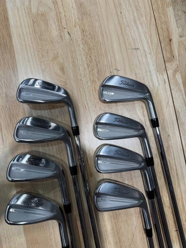Used Titleist T150 FORGED Mens Iron Set RH 4I-GW/AW 11628-S000186677