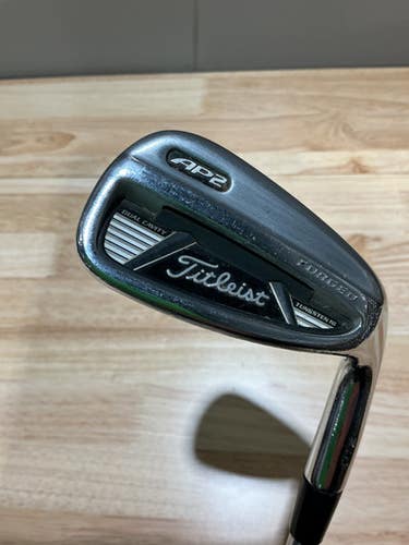 Used Titleist 710 AP2 Golf Wedge Mens RH Pitching Wedge 11628-S000184532