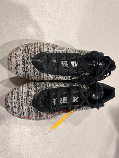 Used Adidas Adult FB Cleats Black And Grey Senior 9.5 11628-S000178536