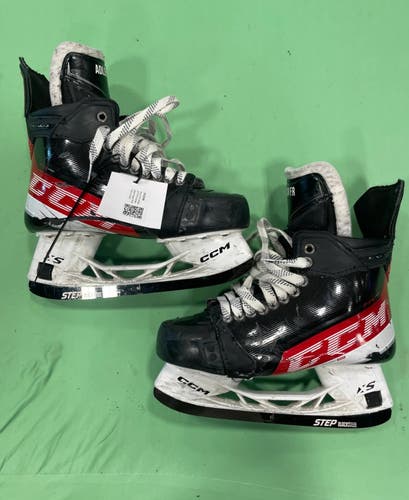 CCM JetSpeed FT4 Pro Hockey Skates | Senior 6 1/4