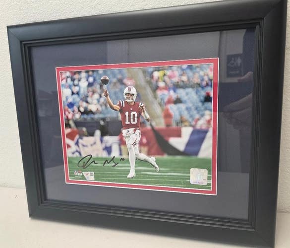 Patriots DRAKE MAYE Framed Auto Signed 8x10 "Passing" Photo Fanatics COA