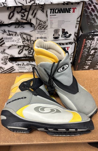 USA 6.5 UK 5 38 EUR Salomon Women's SNS profil Used Cross Country Ski Boots