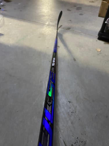 Intermediate Bauer Pulse Left Hand Hockey Stick P92 65 Flex (New)