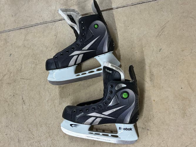 Reebok 4K Hockey Skates 9 (Used)
