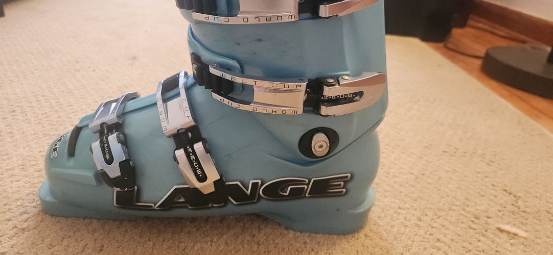 Mondo 27 & 27.5 Men's Lange World Cup Ski Boots Medium Flex (Used)