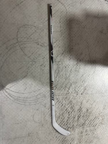 Senior Bauer Proto2 Right Handed Hockey Stick P28 77 Flex (New)