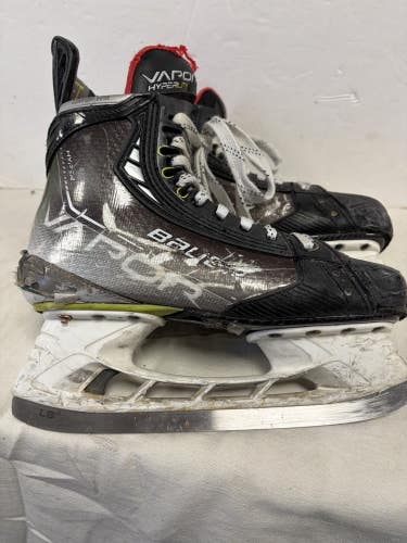 Int Size 5.5 Bauer Vapor Hyperlite X Ice Hockey Skates